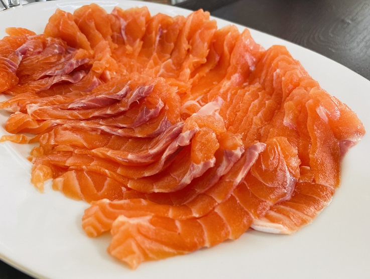 サーモンの切り身
