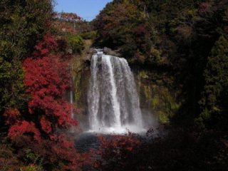 音止の滝