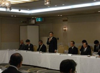 平成22年度第1回市政事務研究会(副市長会議)のようす