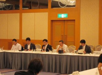 平成22年度7月定例市長会議のようす